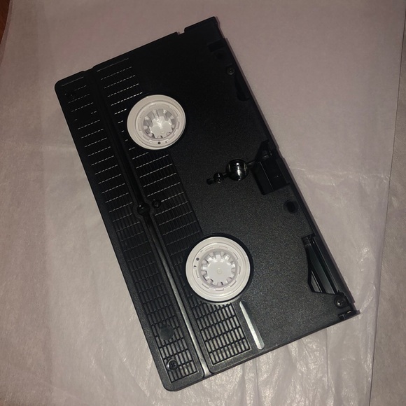 **Vintage** 1989 NKOTB Hangin’ Tough VHS 📼 - Picture 4 of 4